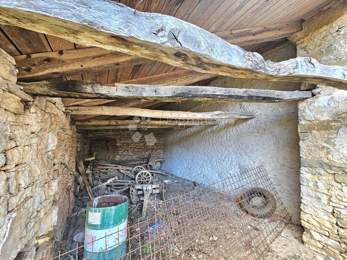 Casa Oprtalj, 500m2
