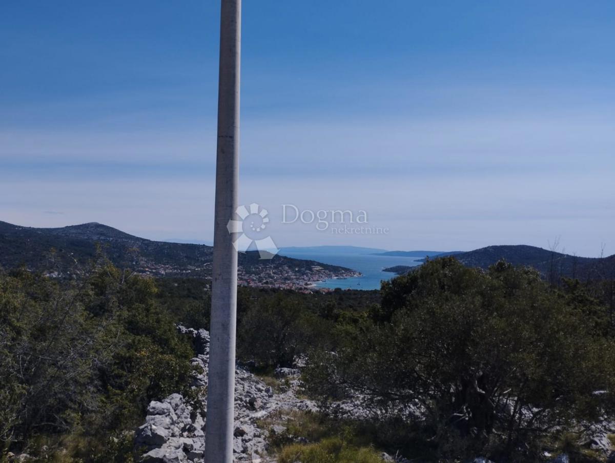 Terreno edificabile Vinišće, Marina, 987m2