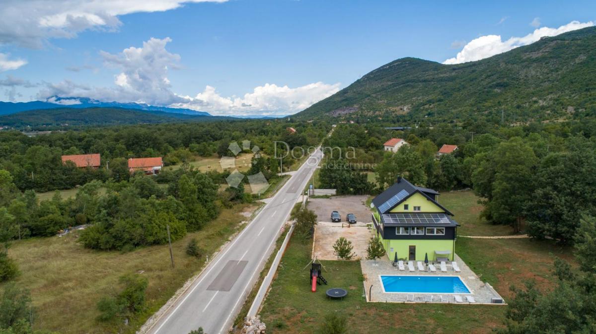 Casa Štikada, Lovinac, 400m2