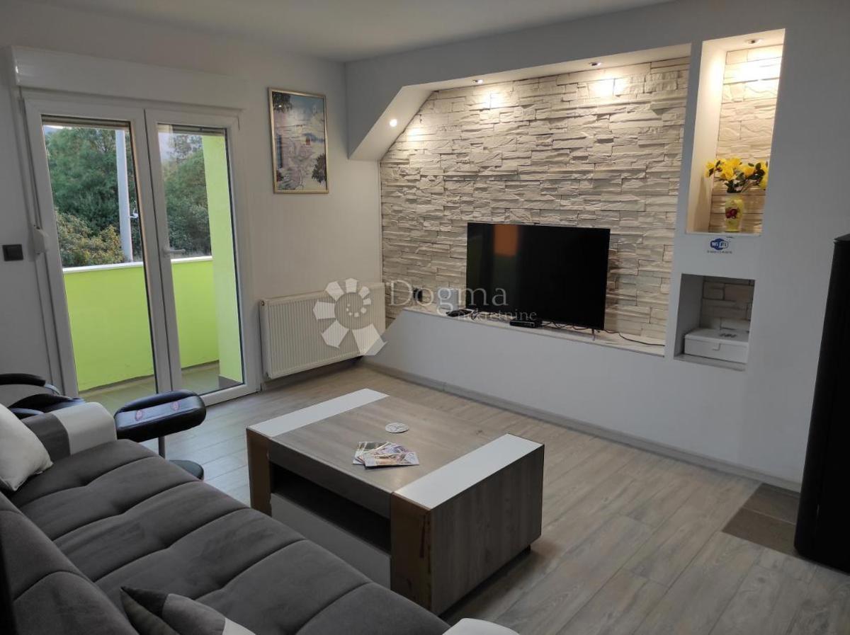 Casa Štikada, Lovinac, 400m2