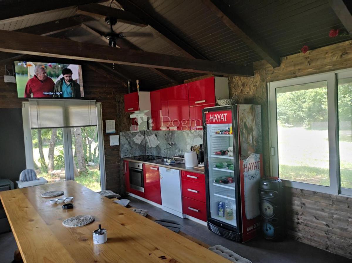 Casa Štikada, Lovinac, 400m2