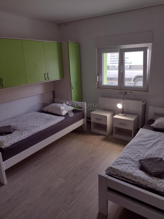 Casa Štikada, Lovinac, 400m2