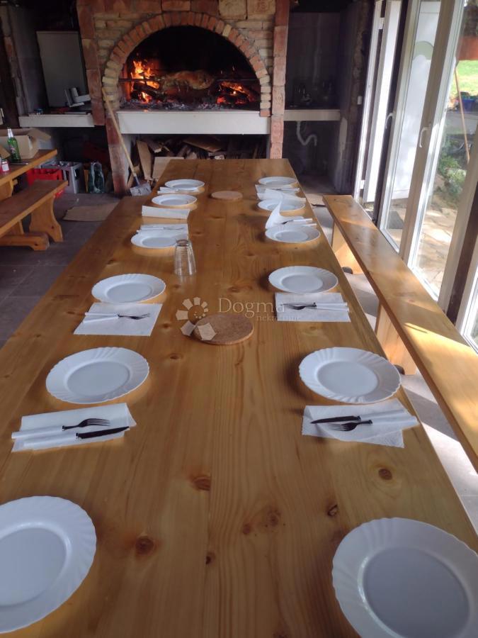 Casa Štikada, Lovinac, 400m2