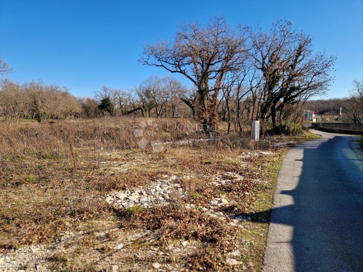 Terreno edificabile Labin, 1.053m2