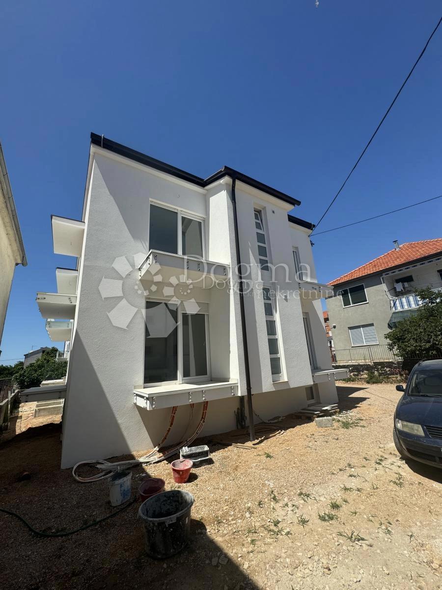 Allogio Biograd na Moru, 84,75m2