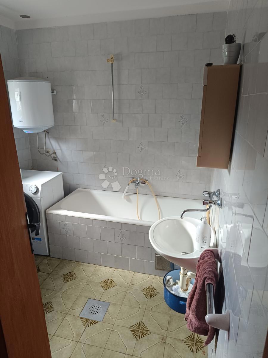 Casa Prečec, Brckovljani, 93m2