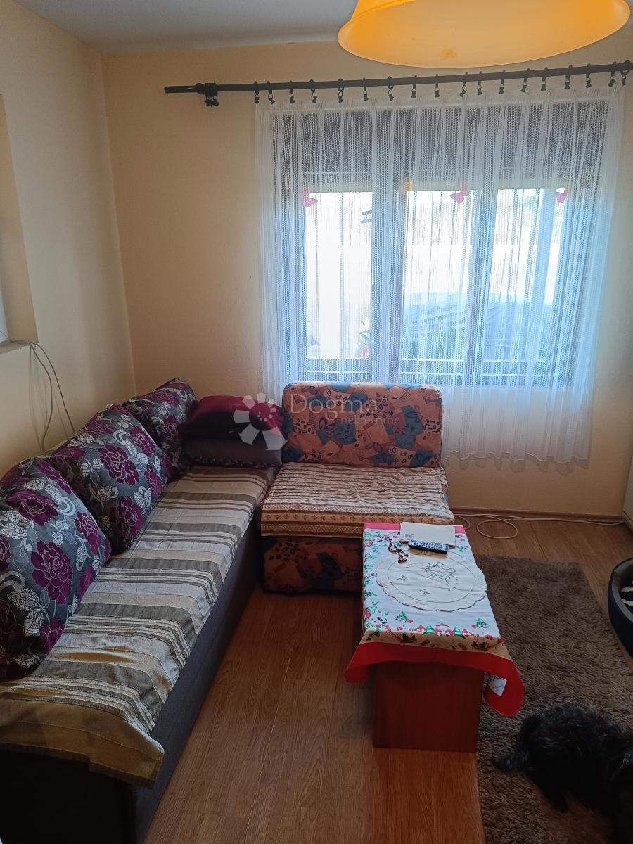 Casa Prečec, Brckovljani, 93m2