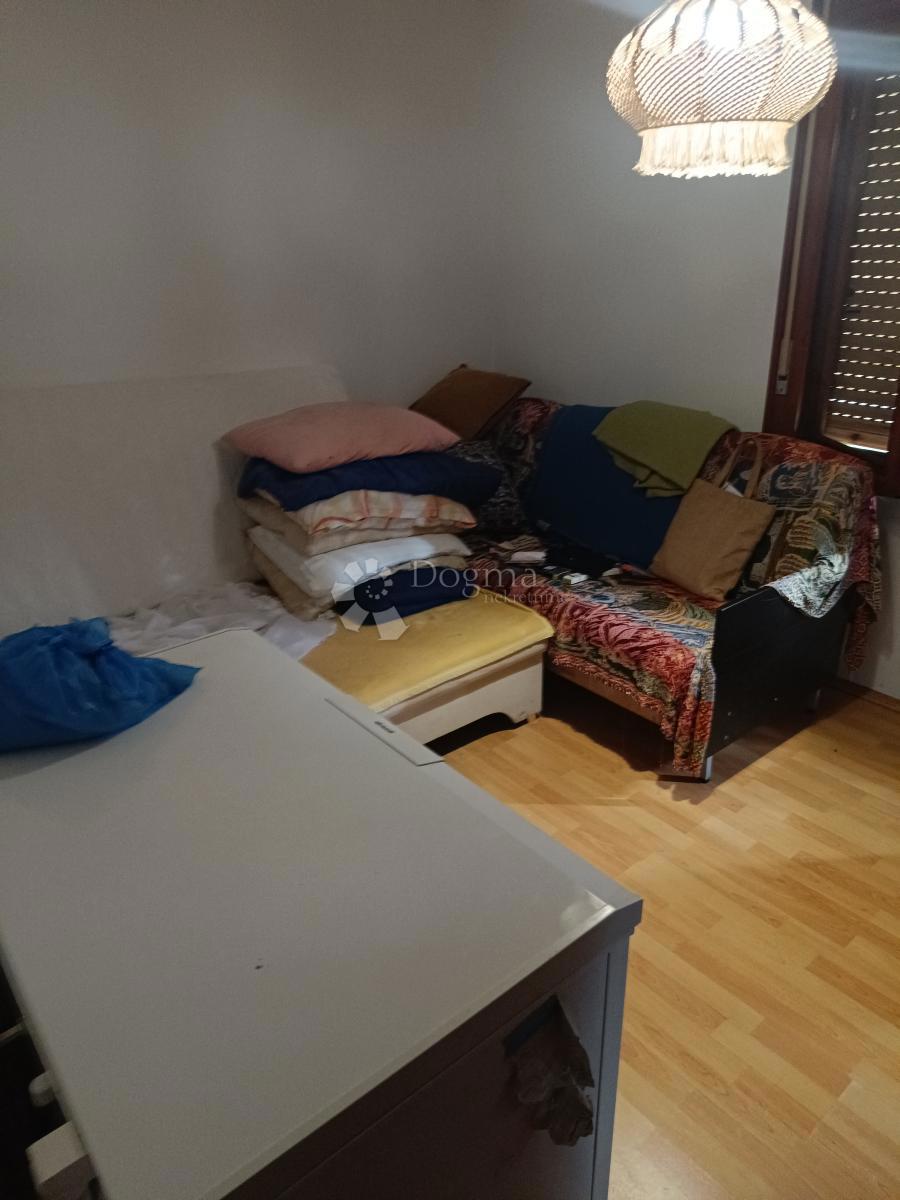 Casa Prečec, Brckovljani, 93m2