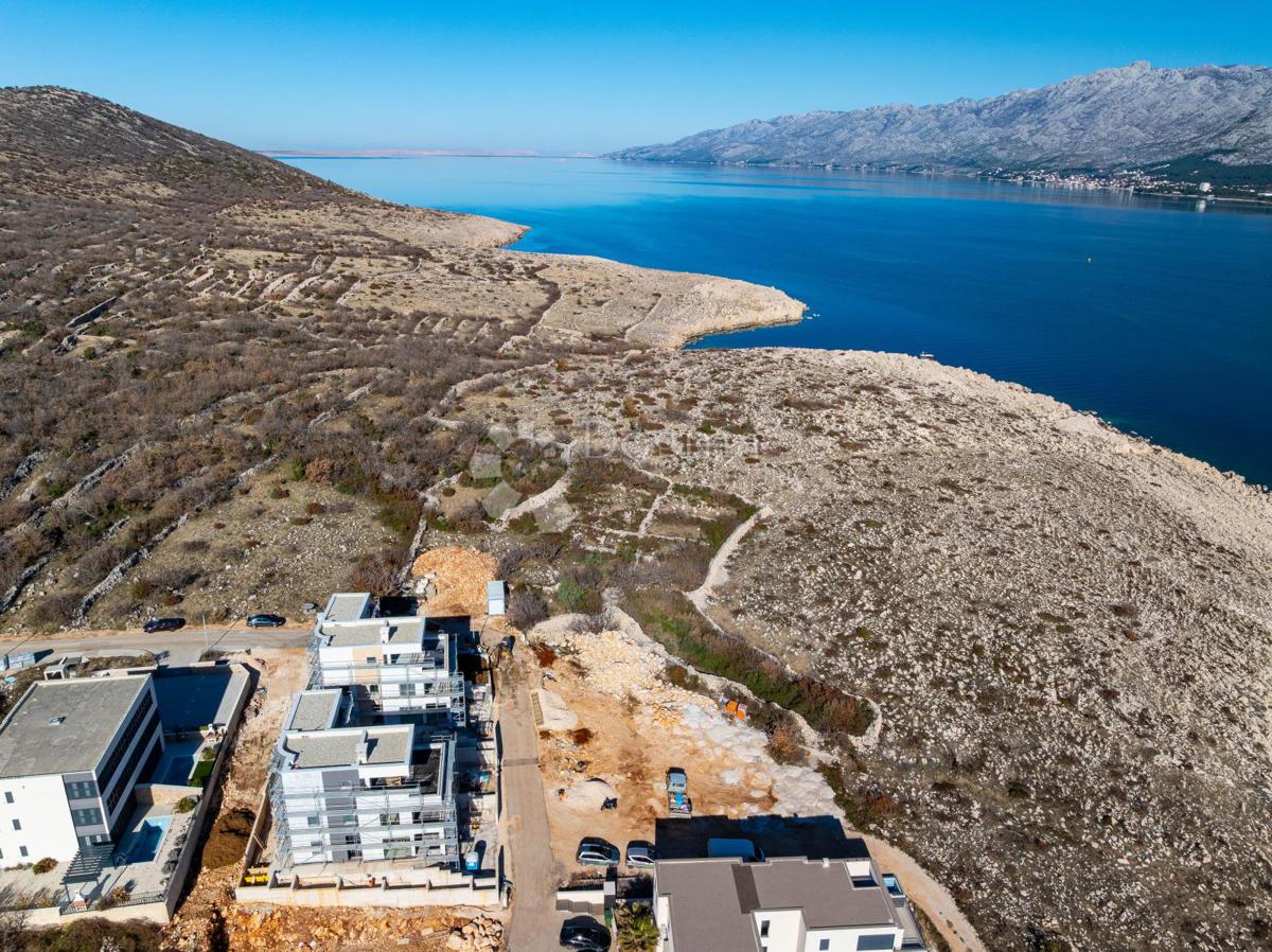 Terreno edificabile Vinjerac, Posedarje, 1.046m2