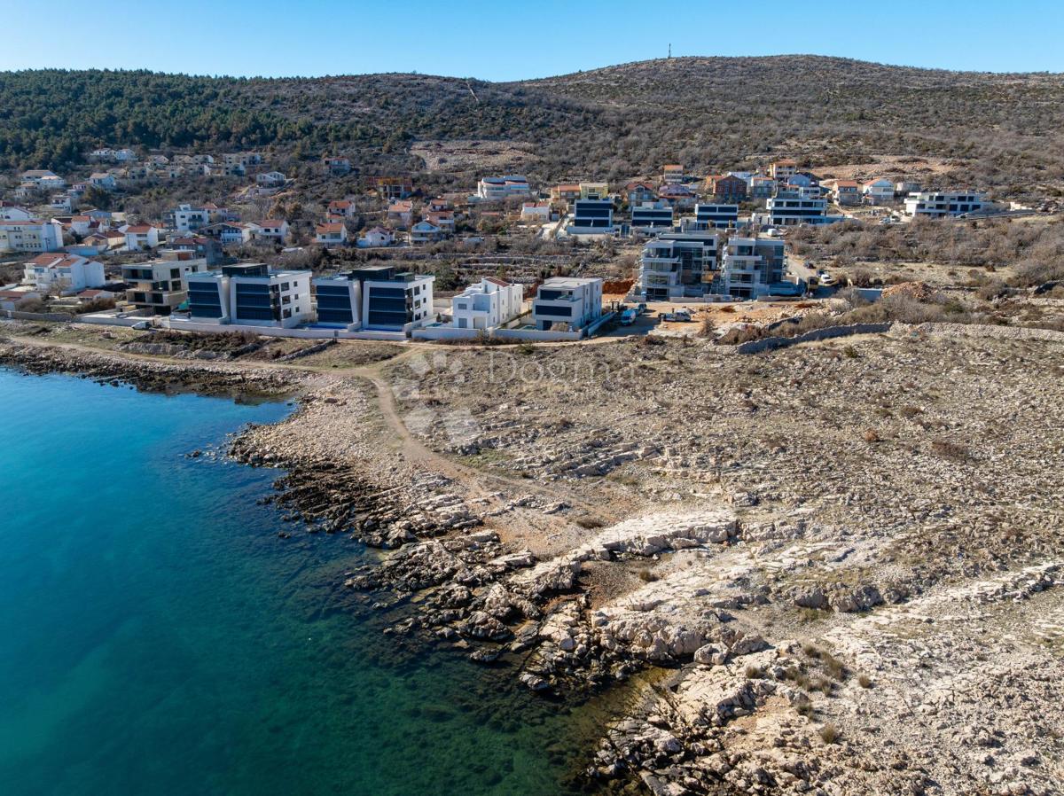 Terreno edificabile Vinjerac, Posedarje, 1.046m2