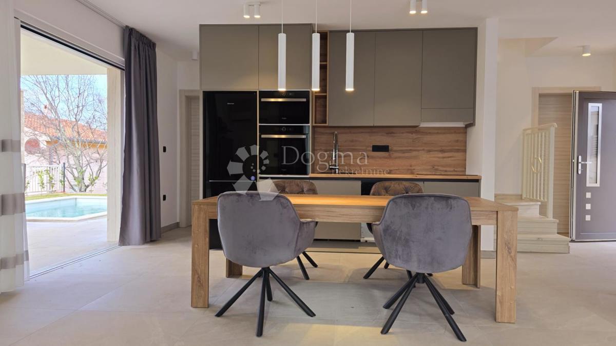 Casa Sveti Vid-Miholjice, Malinska-Dubašnica, 150m2