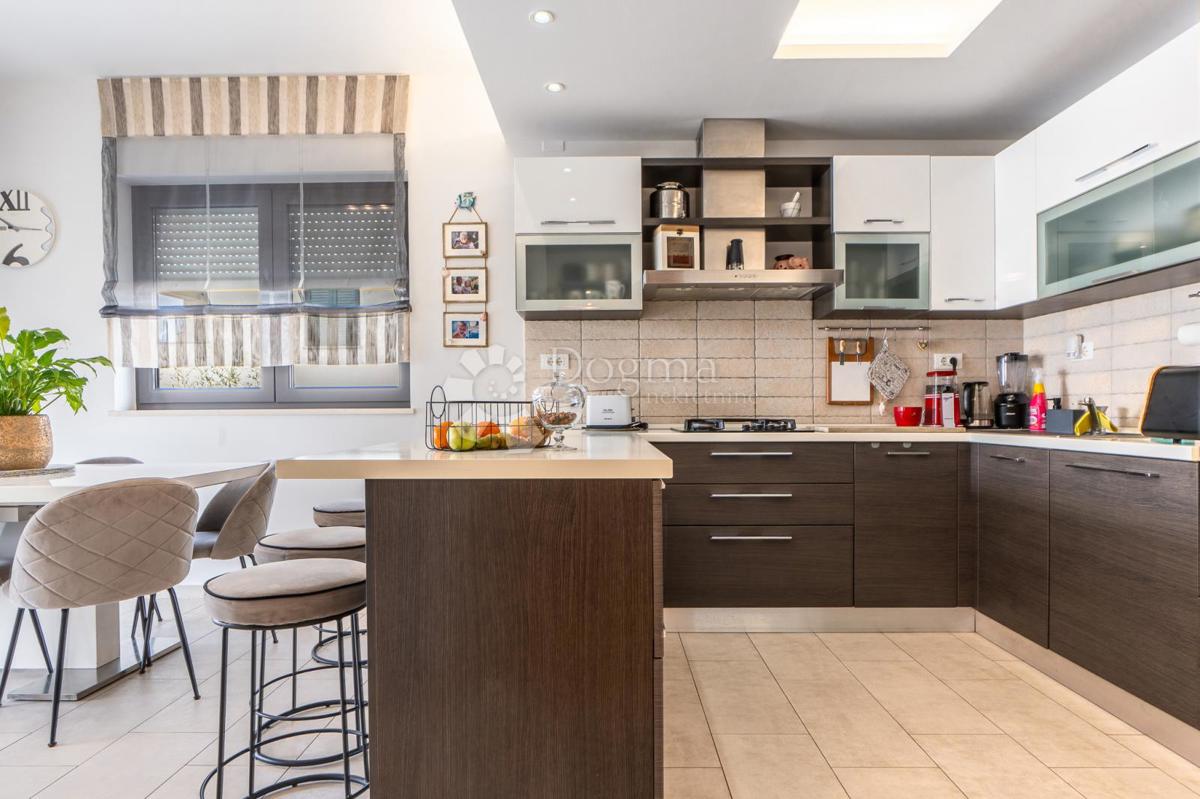 Allogio Kostrena, 137m2