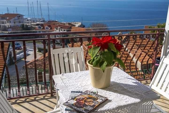 Allogio Jesenice, Dugi Rat, 130m2