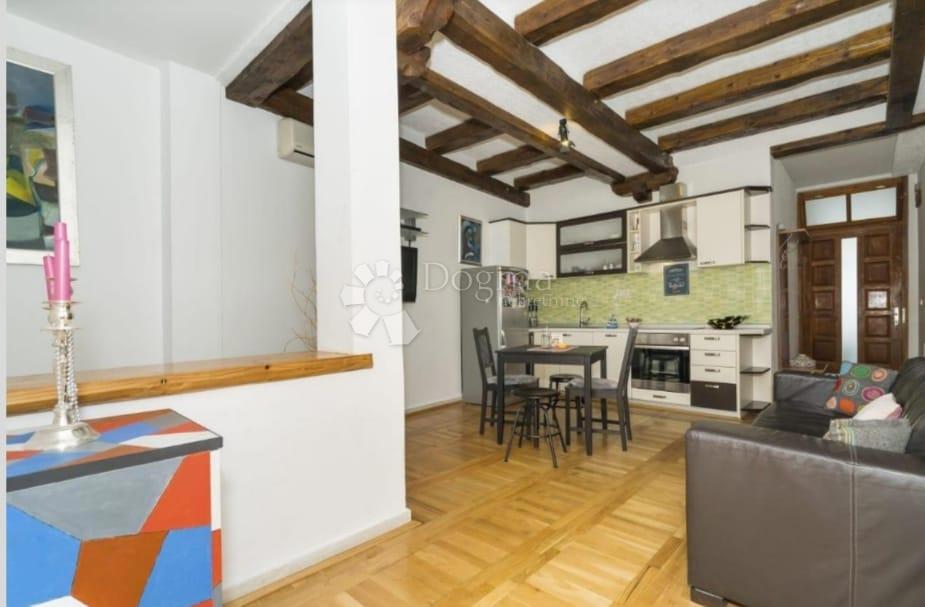 Allogio Jesenice, Dugi Rat, 130m2