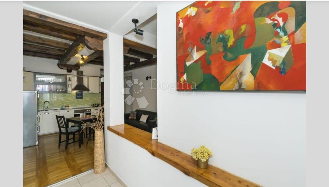 Allogio Jesenice, Dugi Rat, 130m2