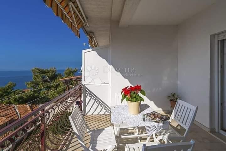 Allogio Jesenice, Dugi Rat, 130m2