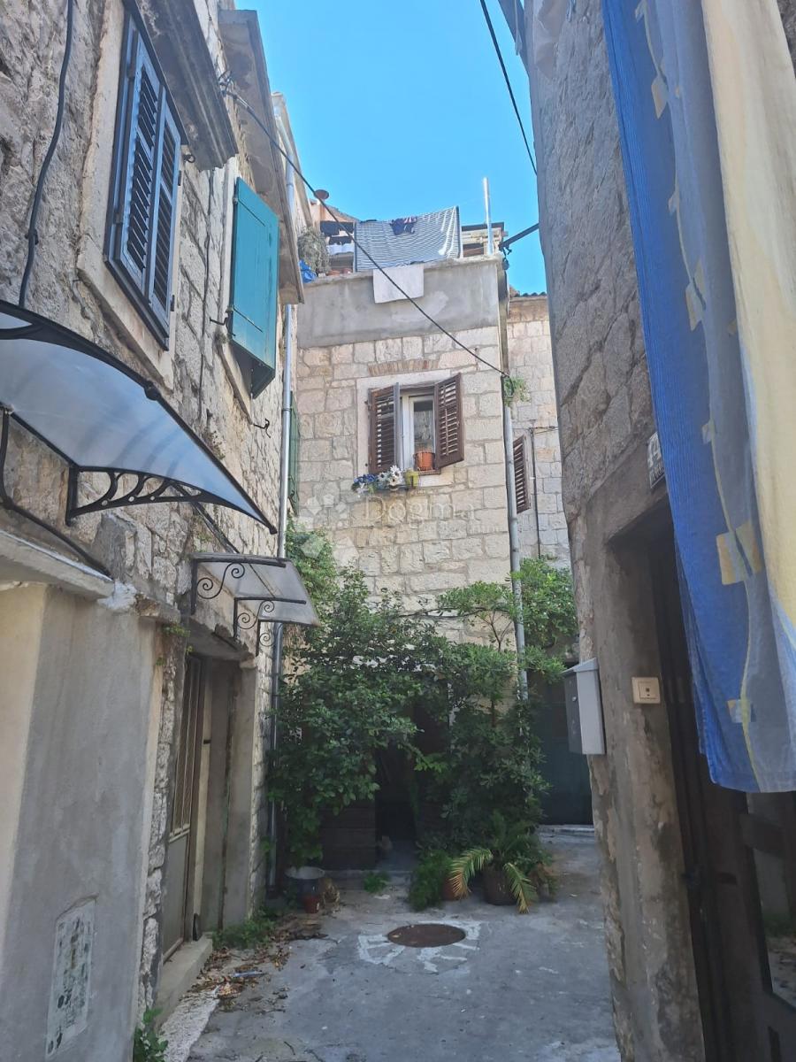 Casa Kaštel Novi, Kaštela, 250m2