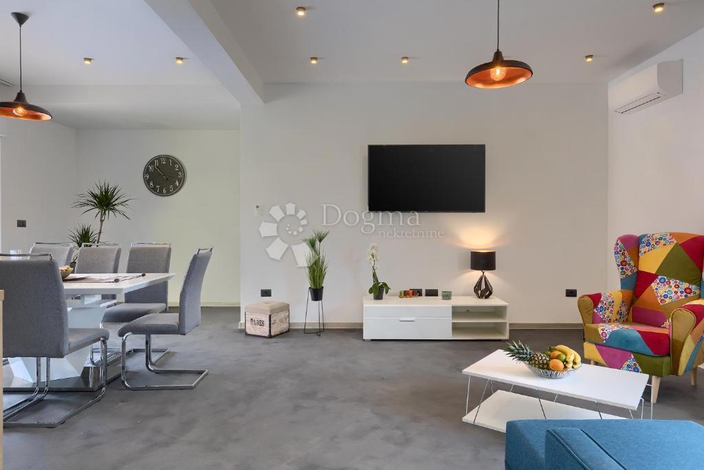 Casa Centar, Pula, 170m2