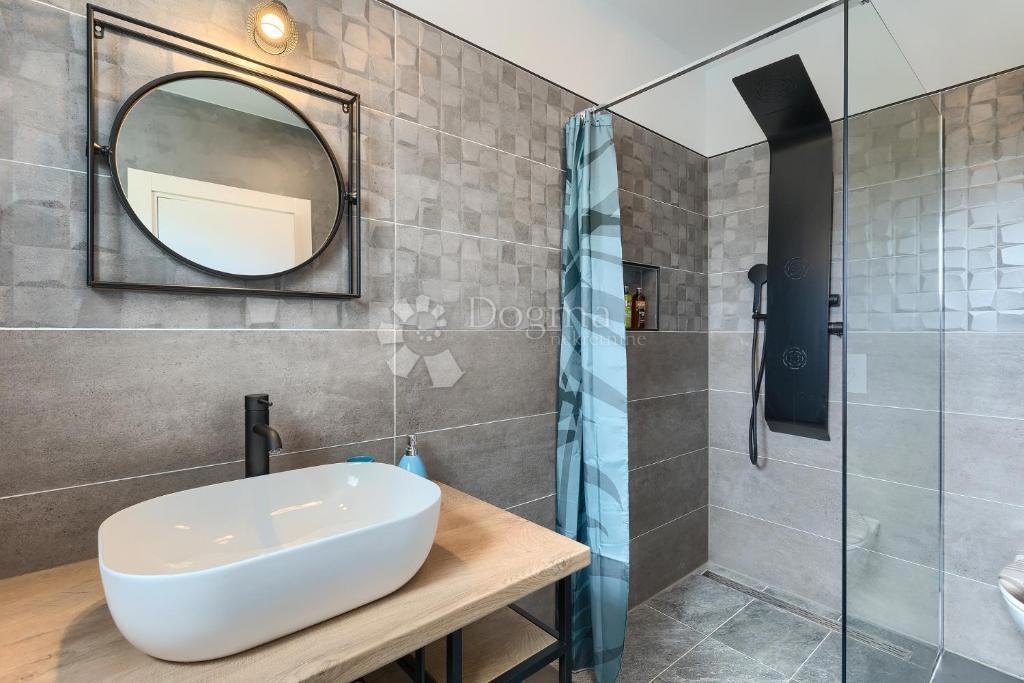 Casa Centar, Pula, 170m2