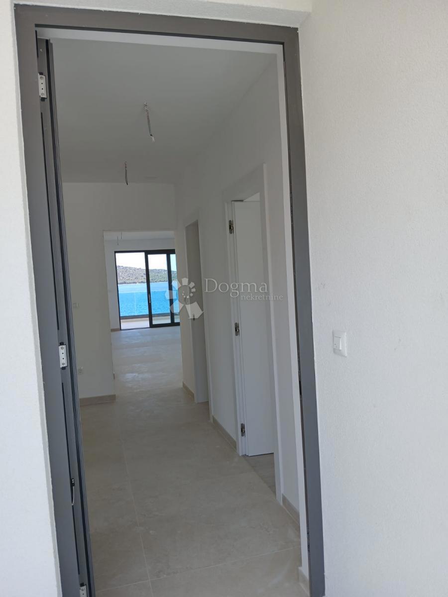 Lux Appartamento Ražanj, Rogoznica, 115,70m2