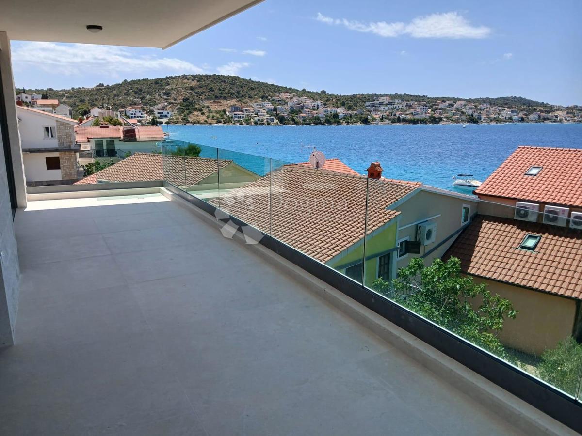 Lux Appartamento Ražanj, Rogoznica, 115,70m2