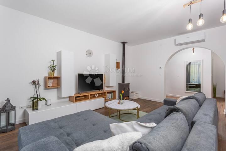 Casa Veprinac, Opatija - Okolica, 181,20m2