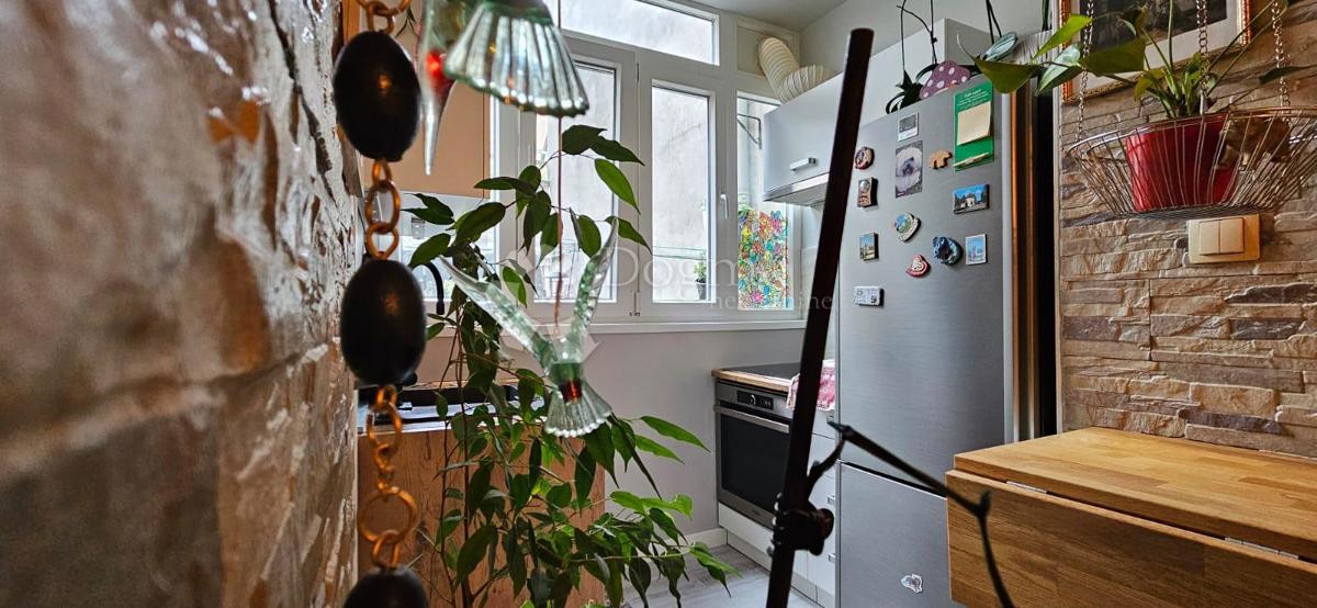 Allogio Centar, Pula, 35m2