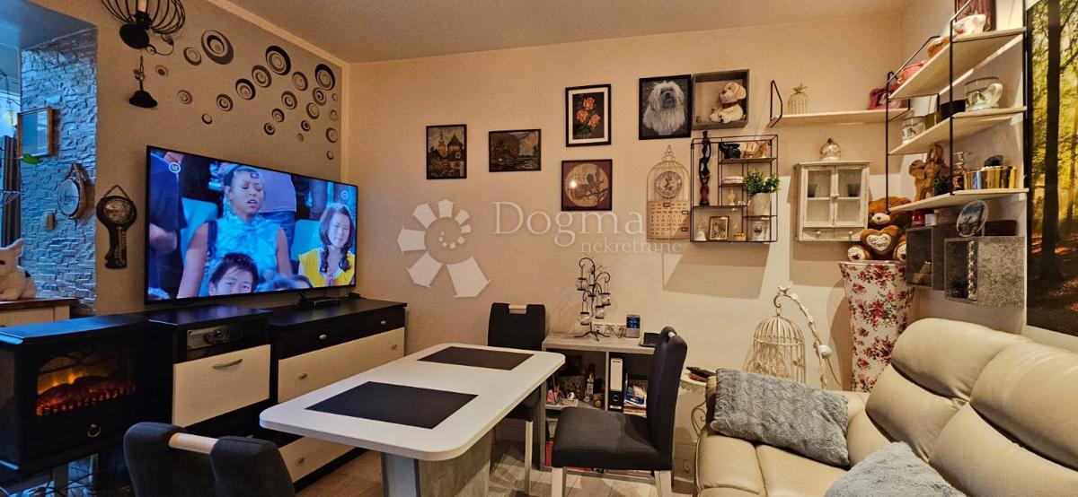 Allogio Centar, Pula, 35m2