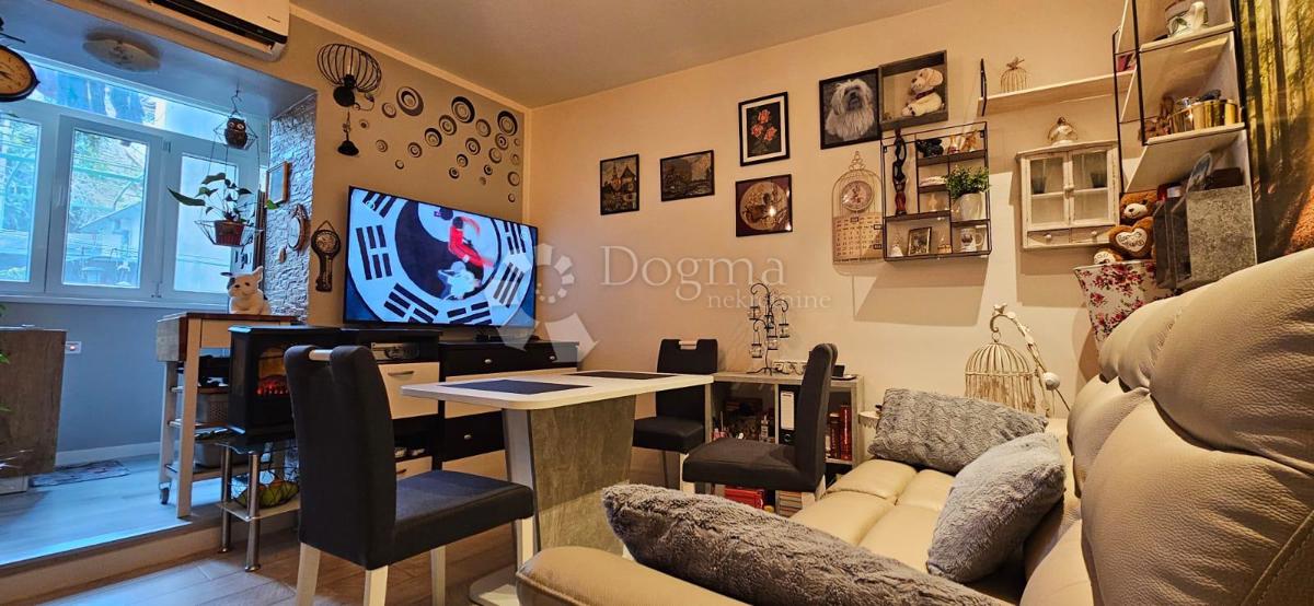 Allogio Centar, Pula, 35m2