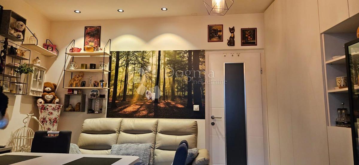 Allogio Centar, Pula, 35m2