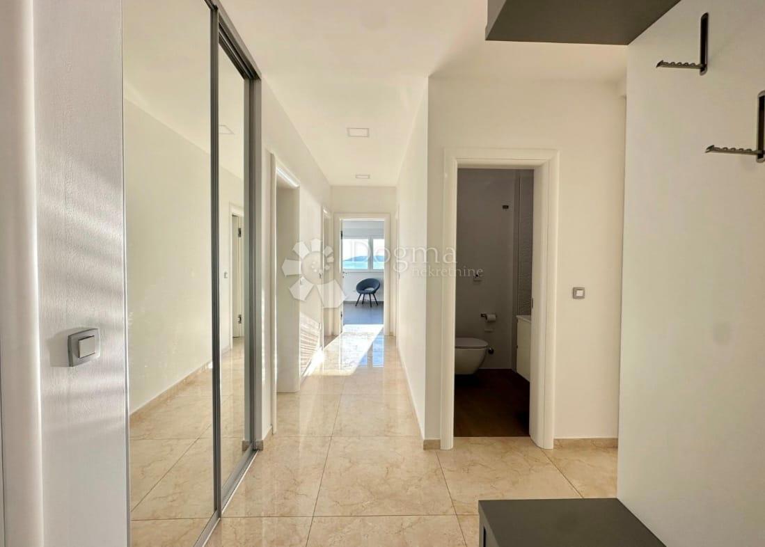 Allogio Brodarica, Šibenik - Okolica, 130,53m2