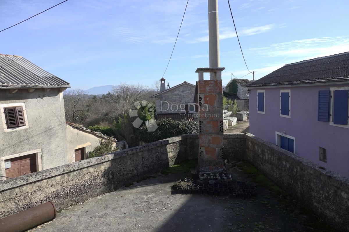 Casa Lovrin, Pazin - Okolica, 68m2