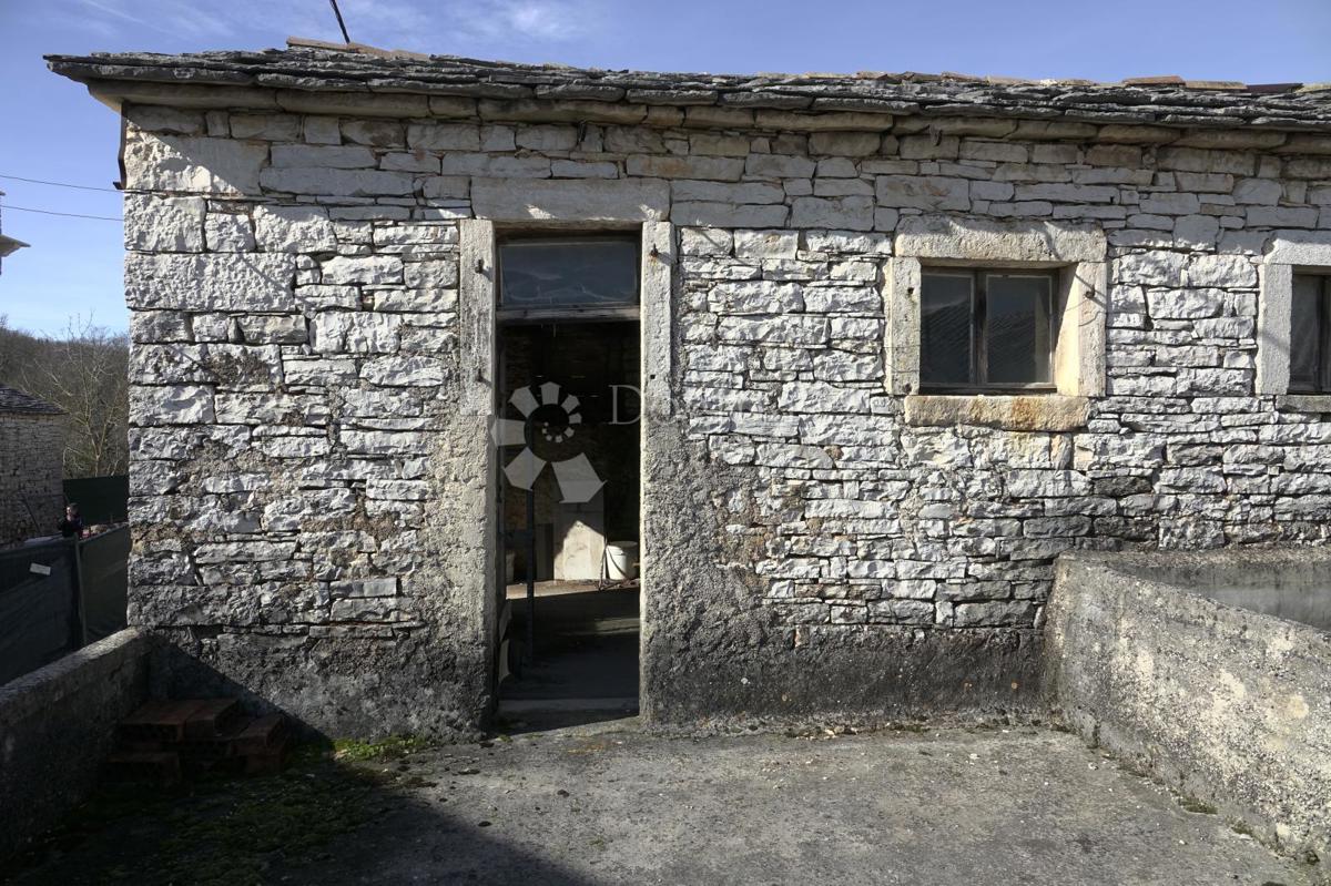 Casa Lovrin, Pazin - Okolica, 68m2