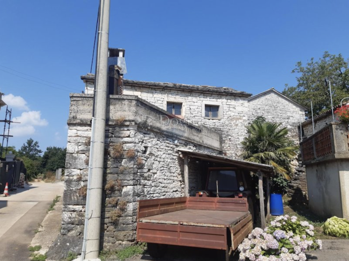 Casa Lovrin, Pazin - Okolica, 68m2