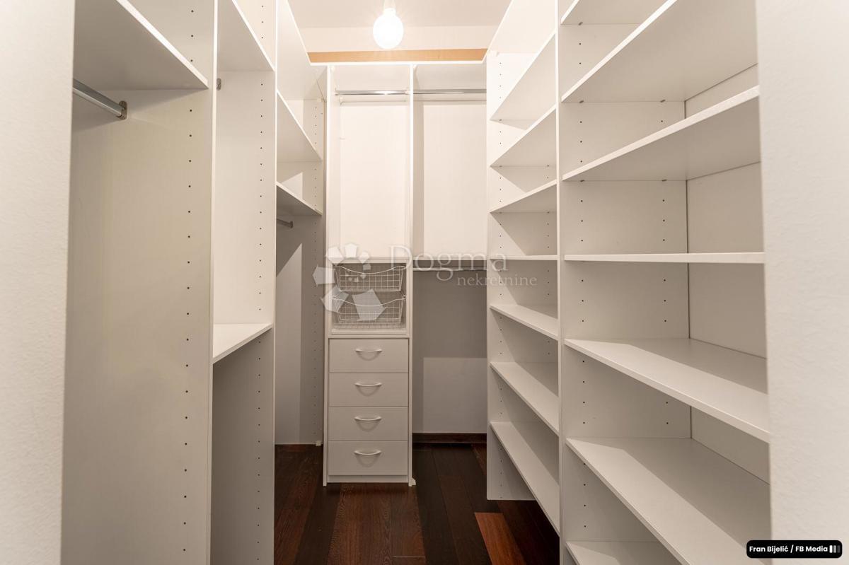 Allogio Centar, Varaždin, 116m2