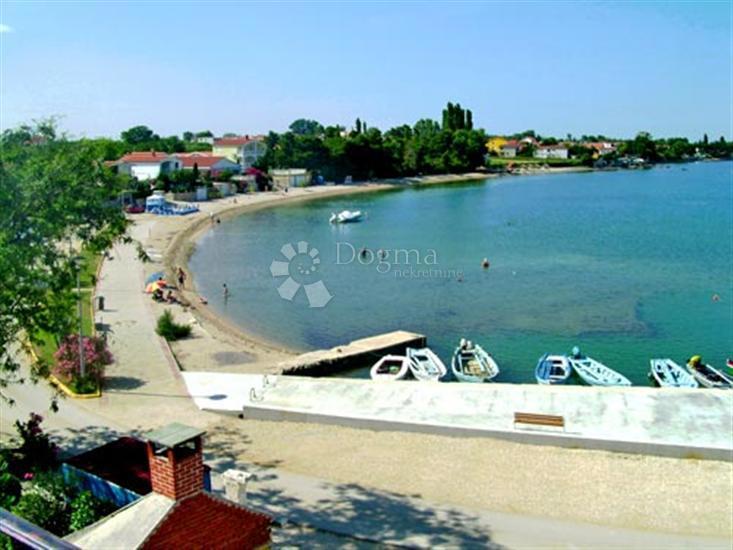 Terreno edificabile Vrsi, 953m2