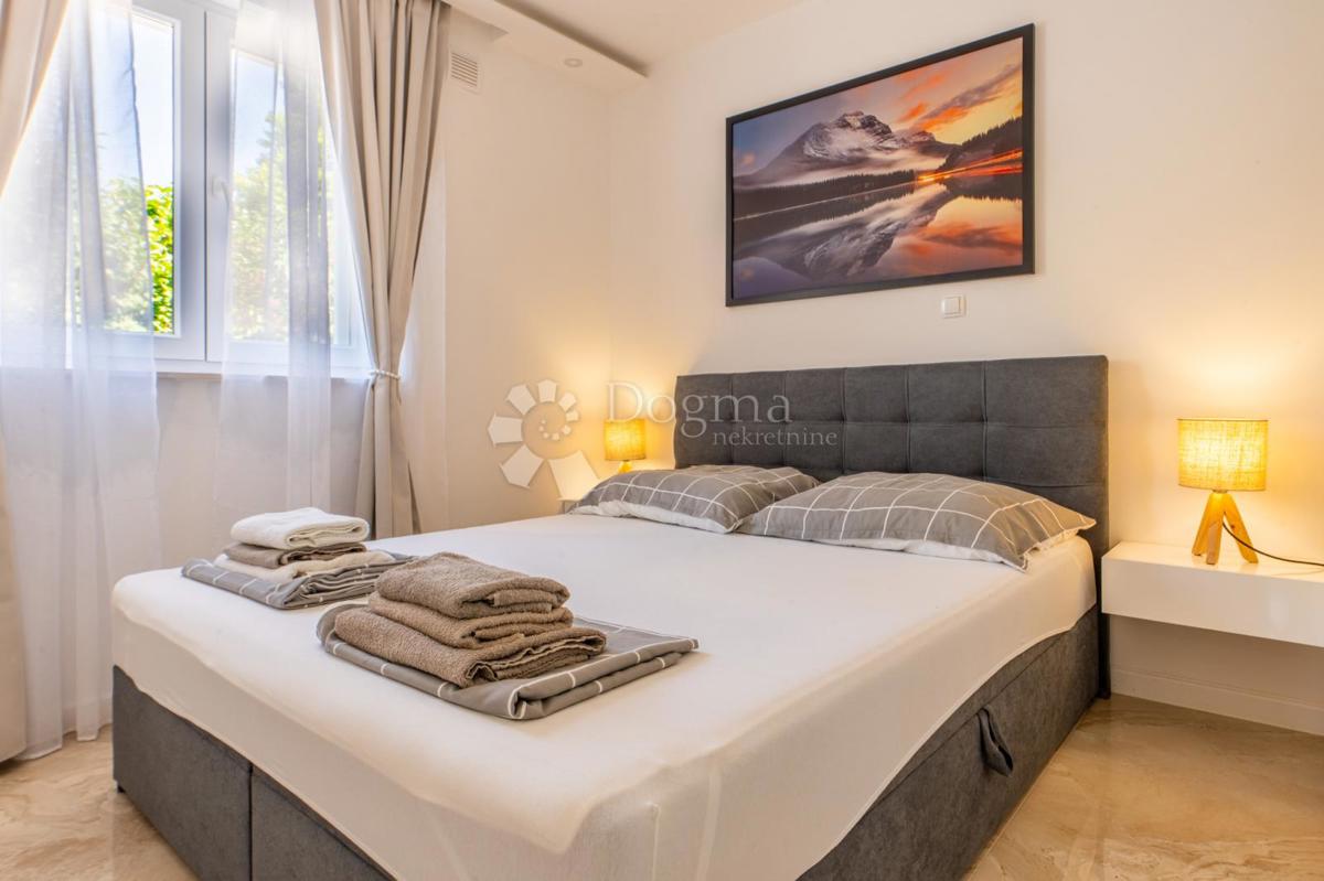 Casa Jadranovo, Crikvenica, 250m2