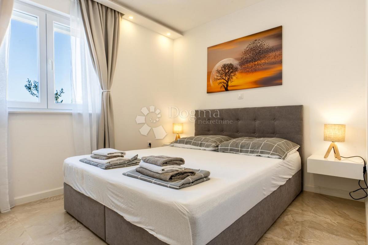 Casa Jadranovo, Crikvenica, 250m2