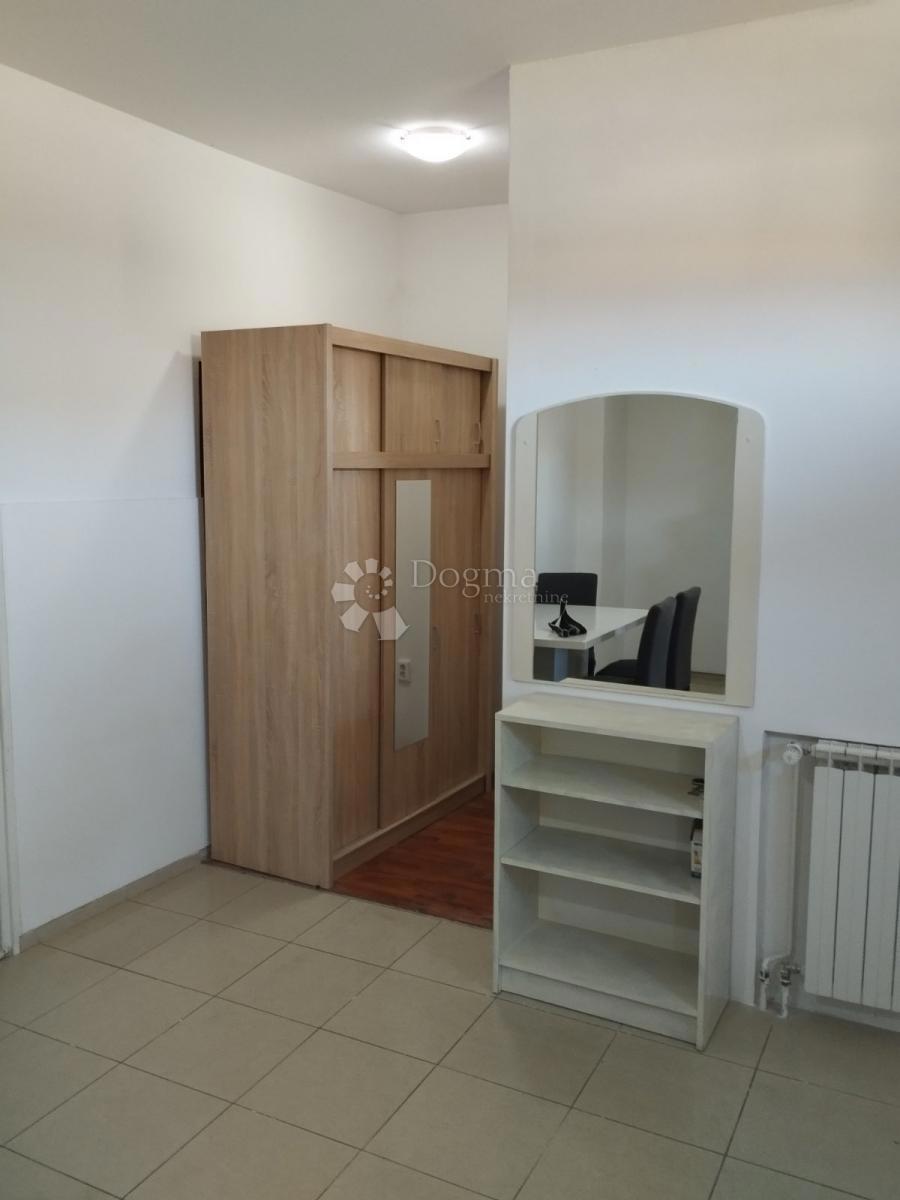 Casa Centar, Bjelovar, 68m2