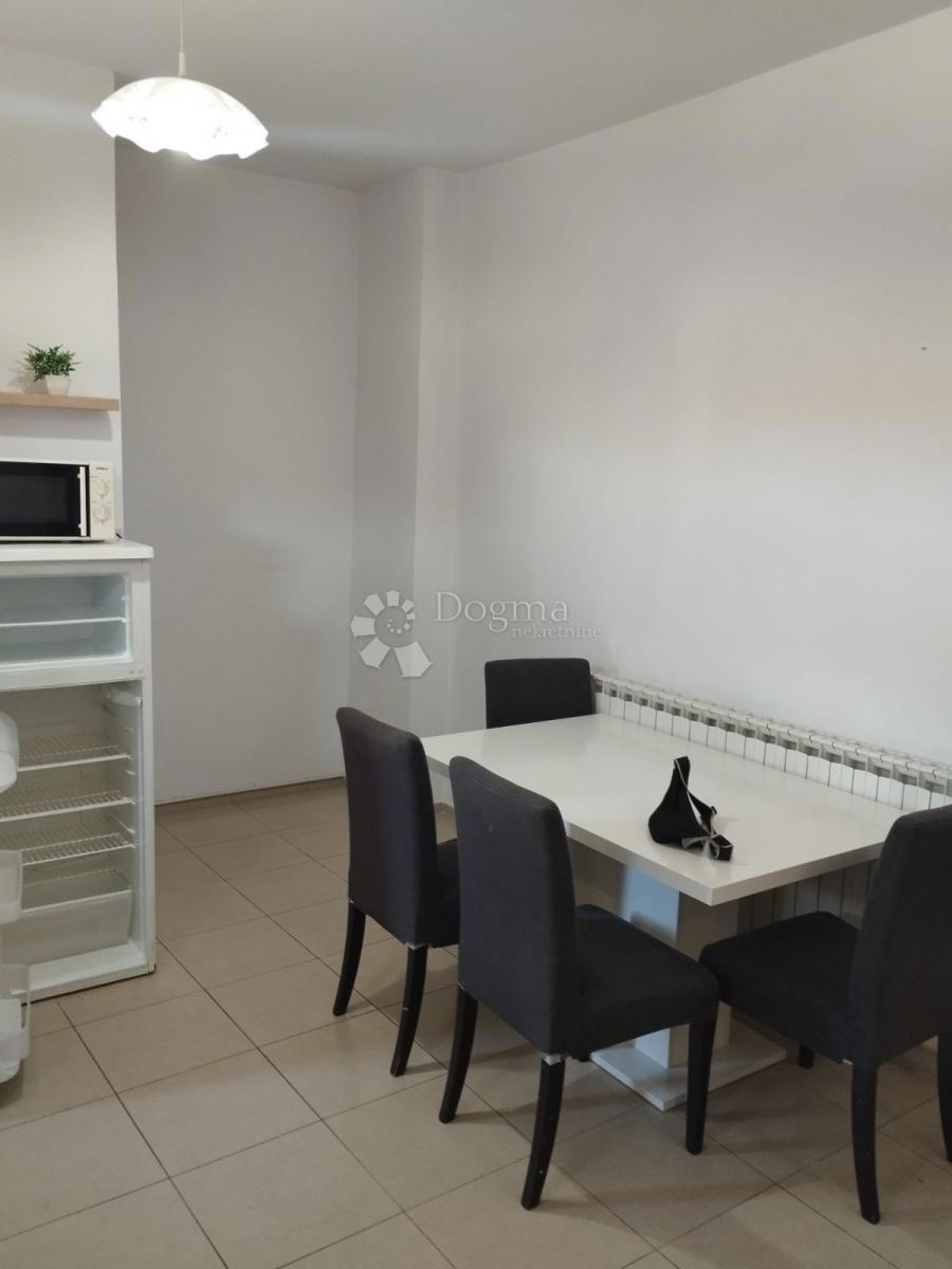 Casa Centar, Bjelovar, 68m2