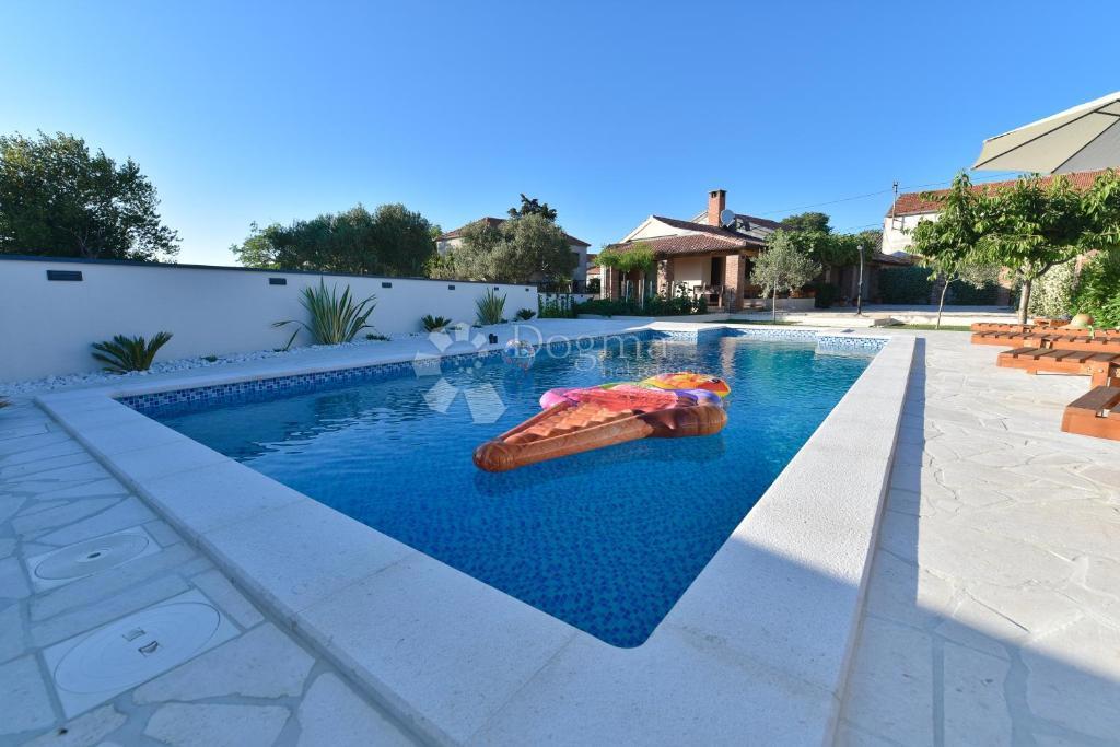 Casa Debeljak, Sukošan, 150m2