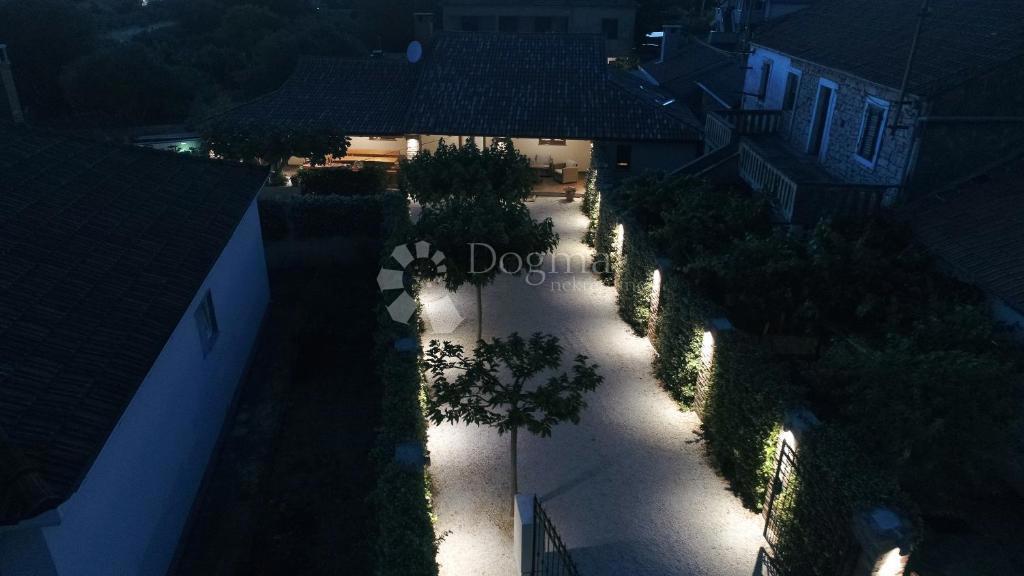 Casa Debeljak, Sukošan, 150m2