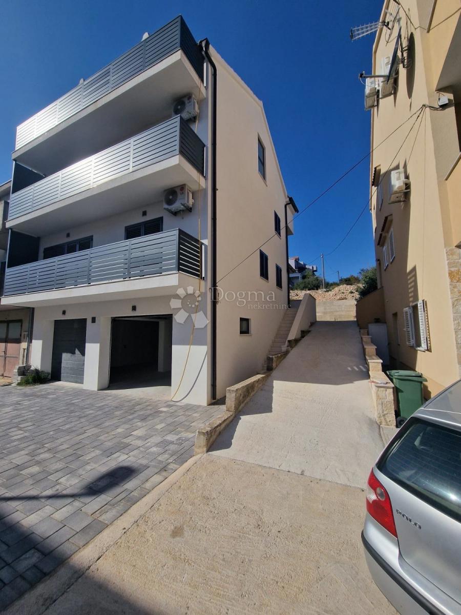 Casa Meterize, Šibenik, 353m2