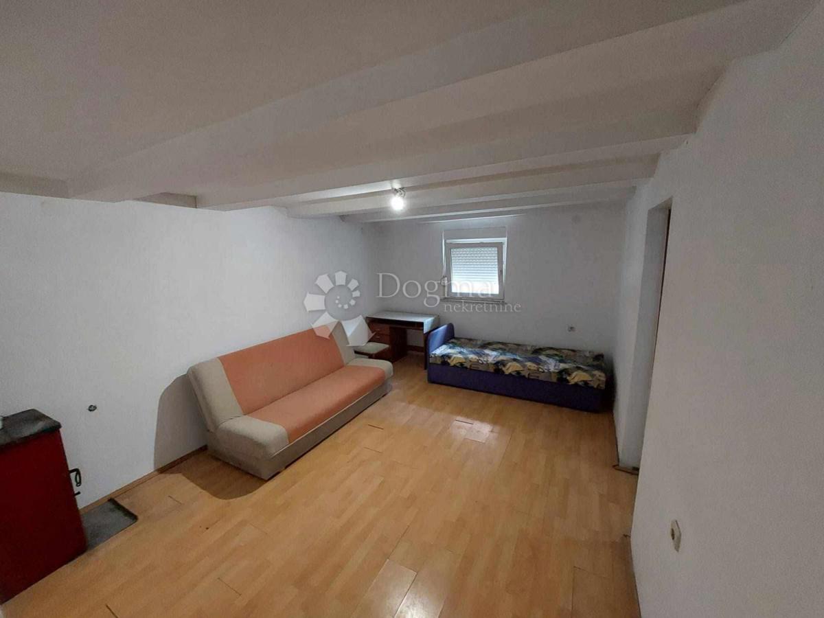 Allogio Banija, Karlovac, 60m2