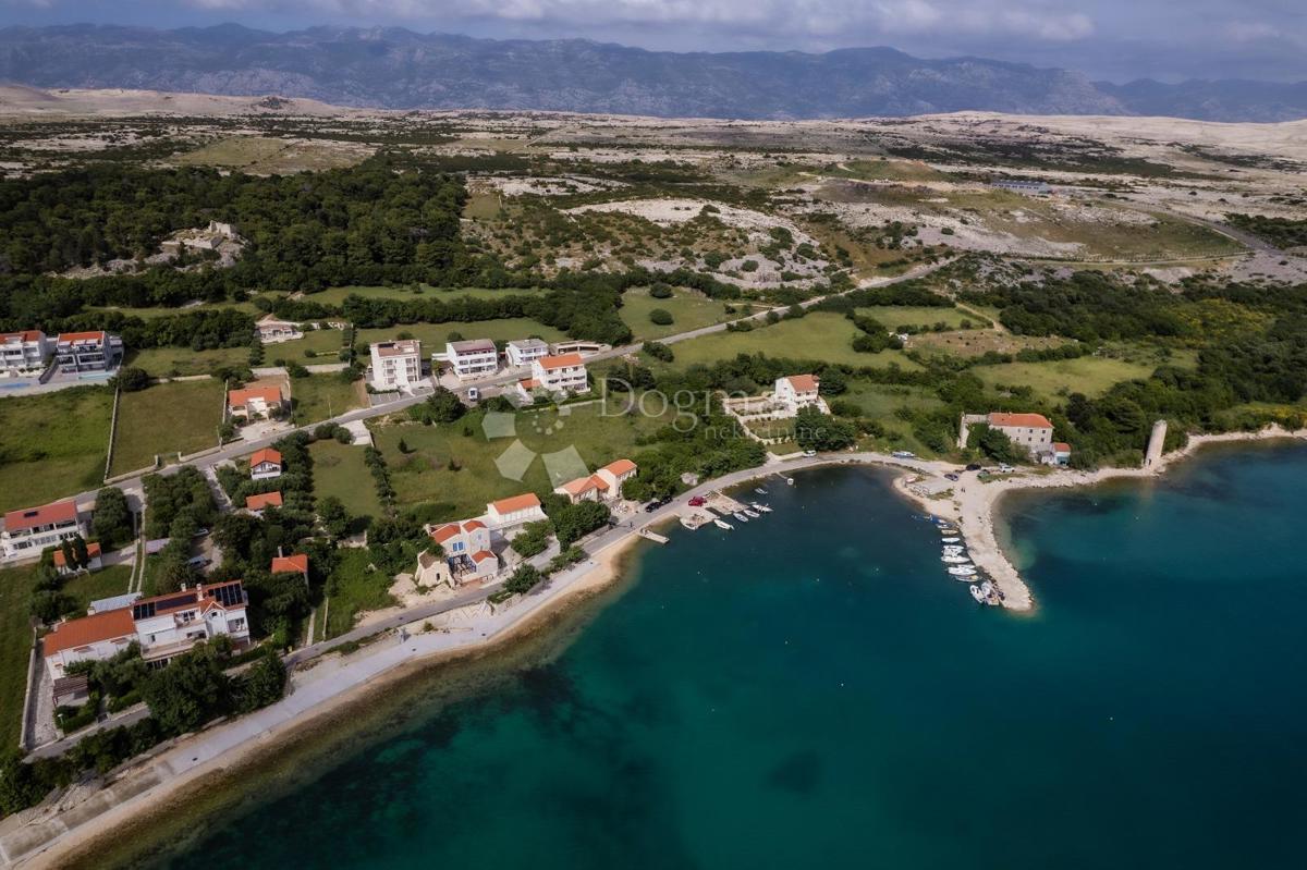 Terreno edificabile Caska, Novalja, 985m2