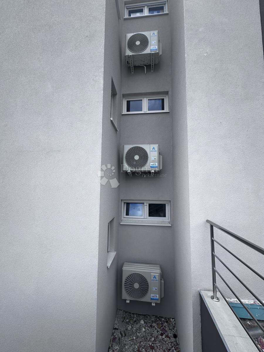 Appartamento Seline, Starigrad, 103m2