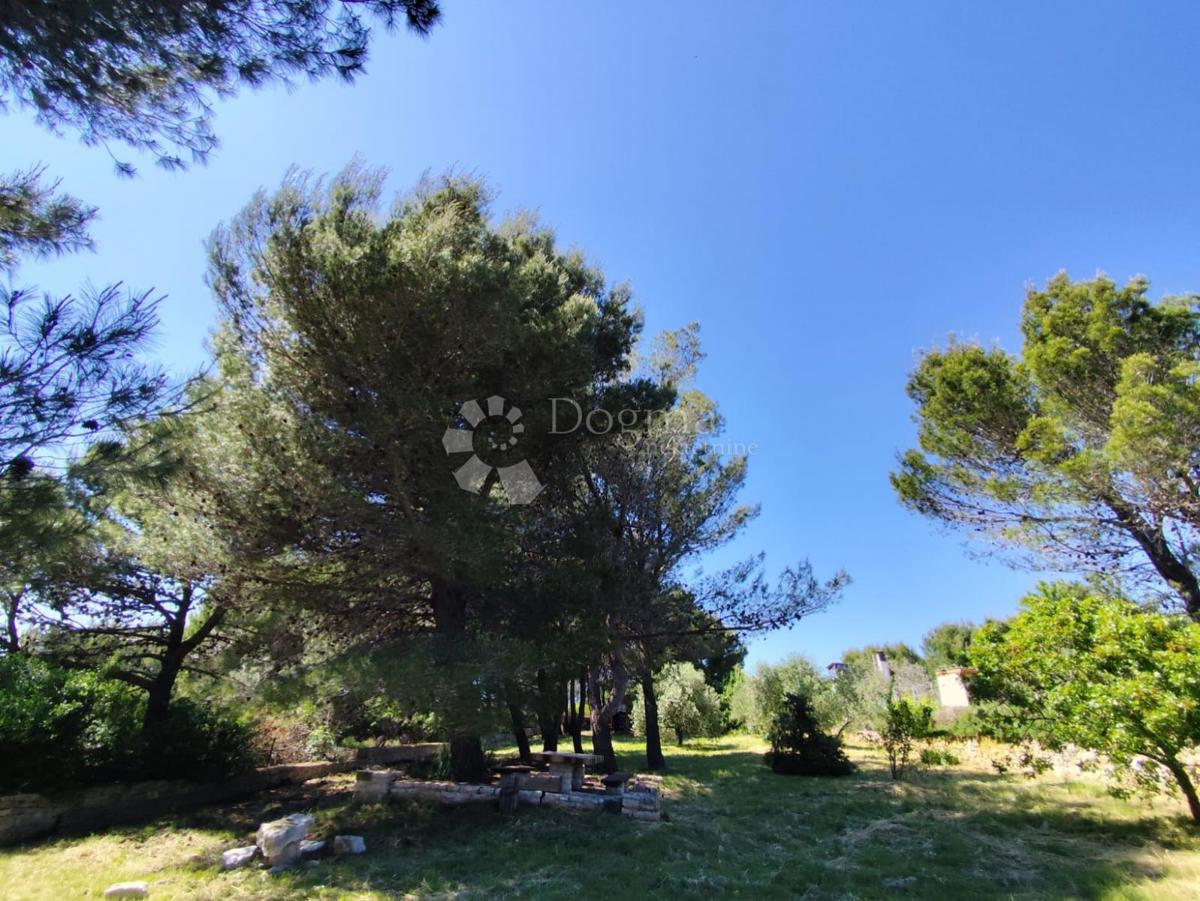 Terreno agricolo Pomer, Medulin, 1.480m2