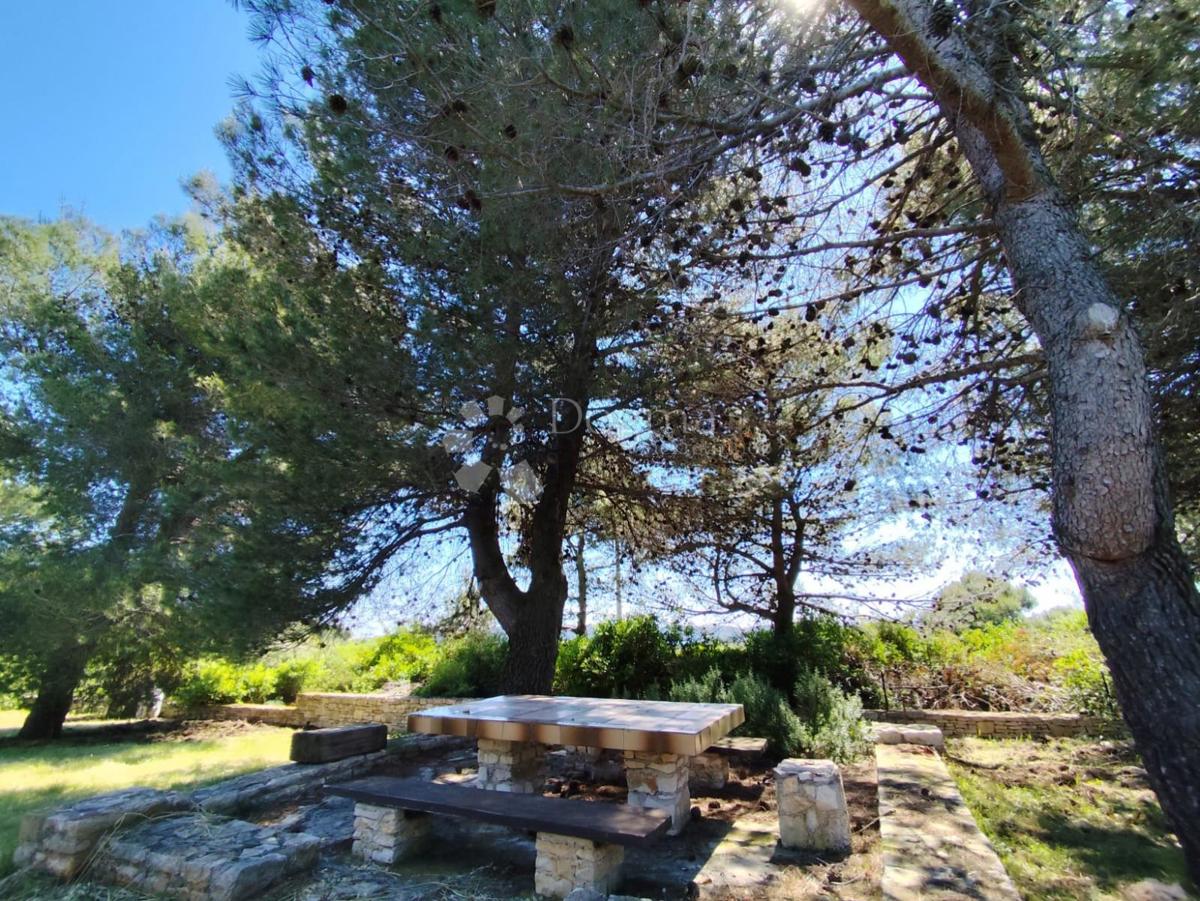 Terreno agricolo Pomer, Medulin, 1.480m2