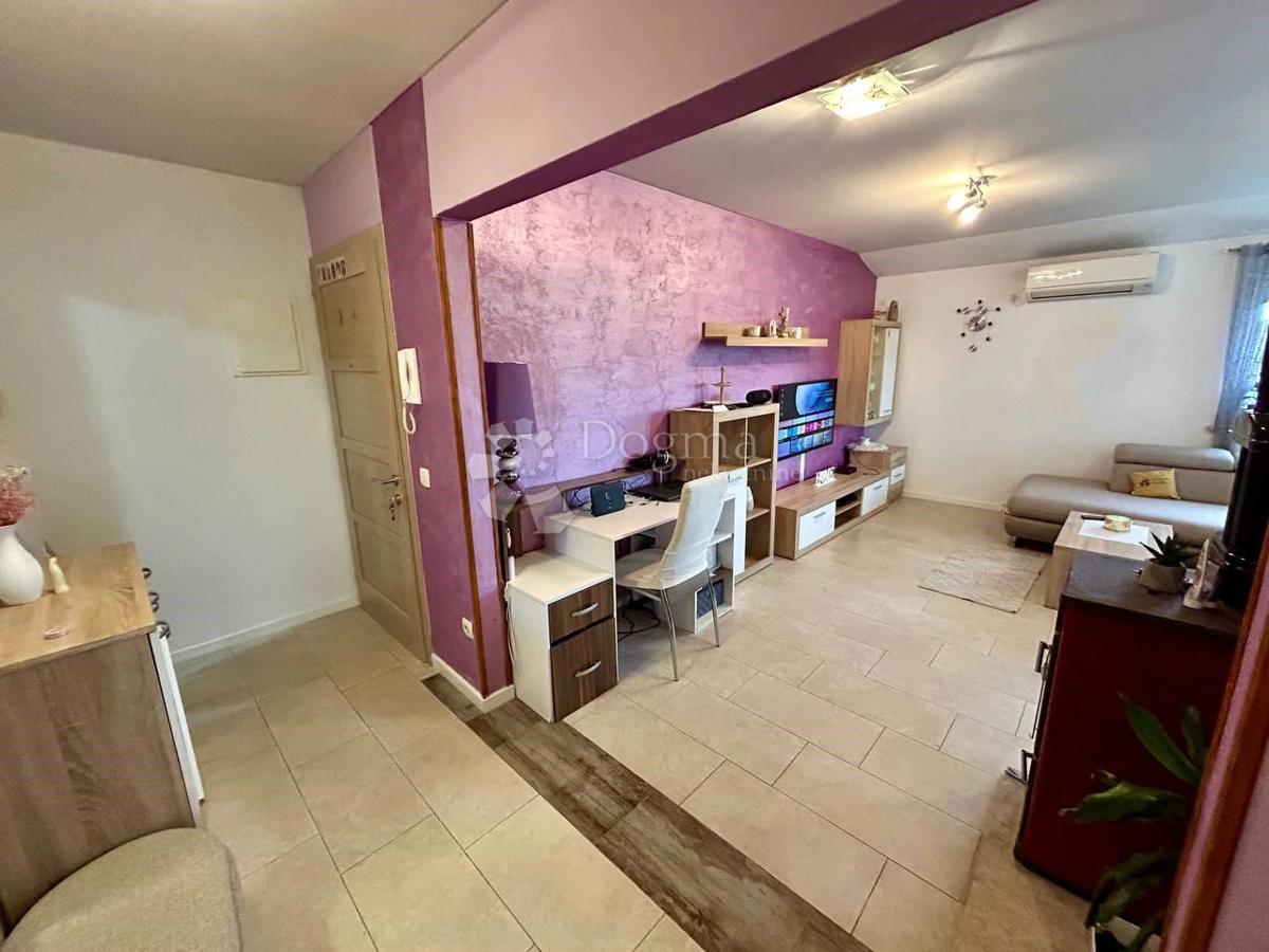 Allogio Novigrad, 64,80m2