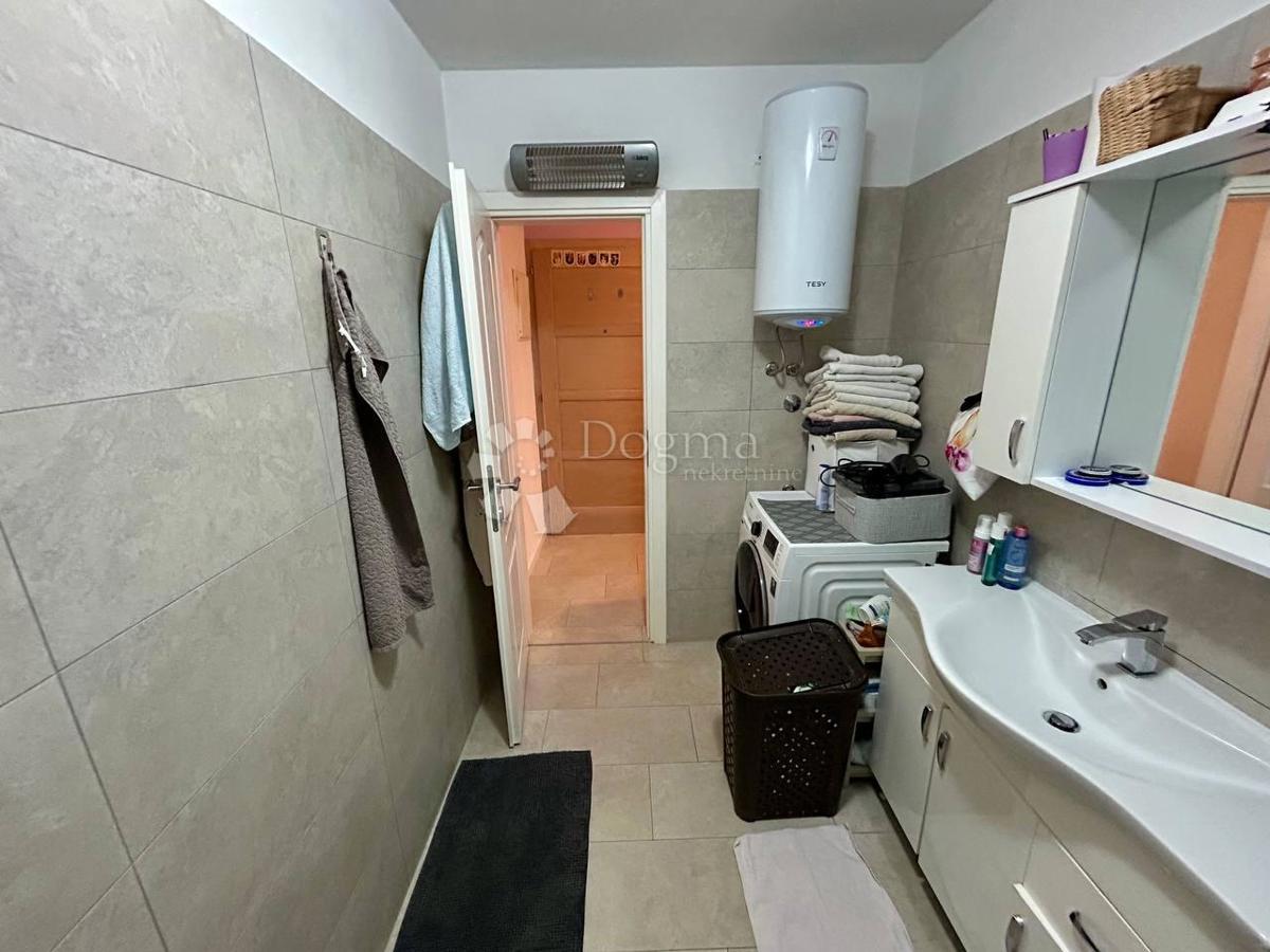 Allogio Novigrad, 64,80m2